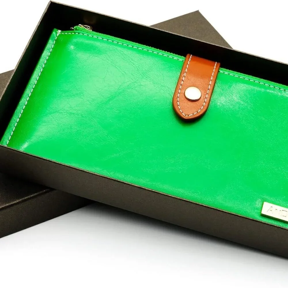 Women's Genuine Leather RFID Wallet with Zipper Cell Phone Pocket Capacity